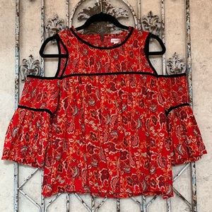 Cute, smocked, cold shoulder top!